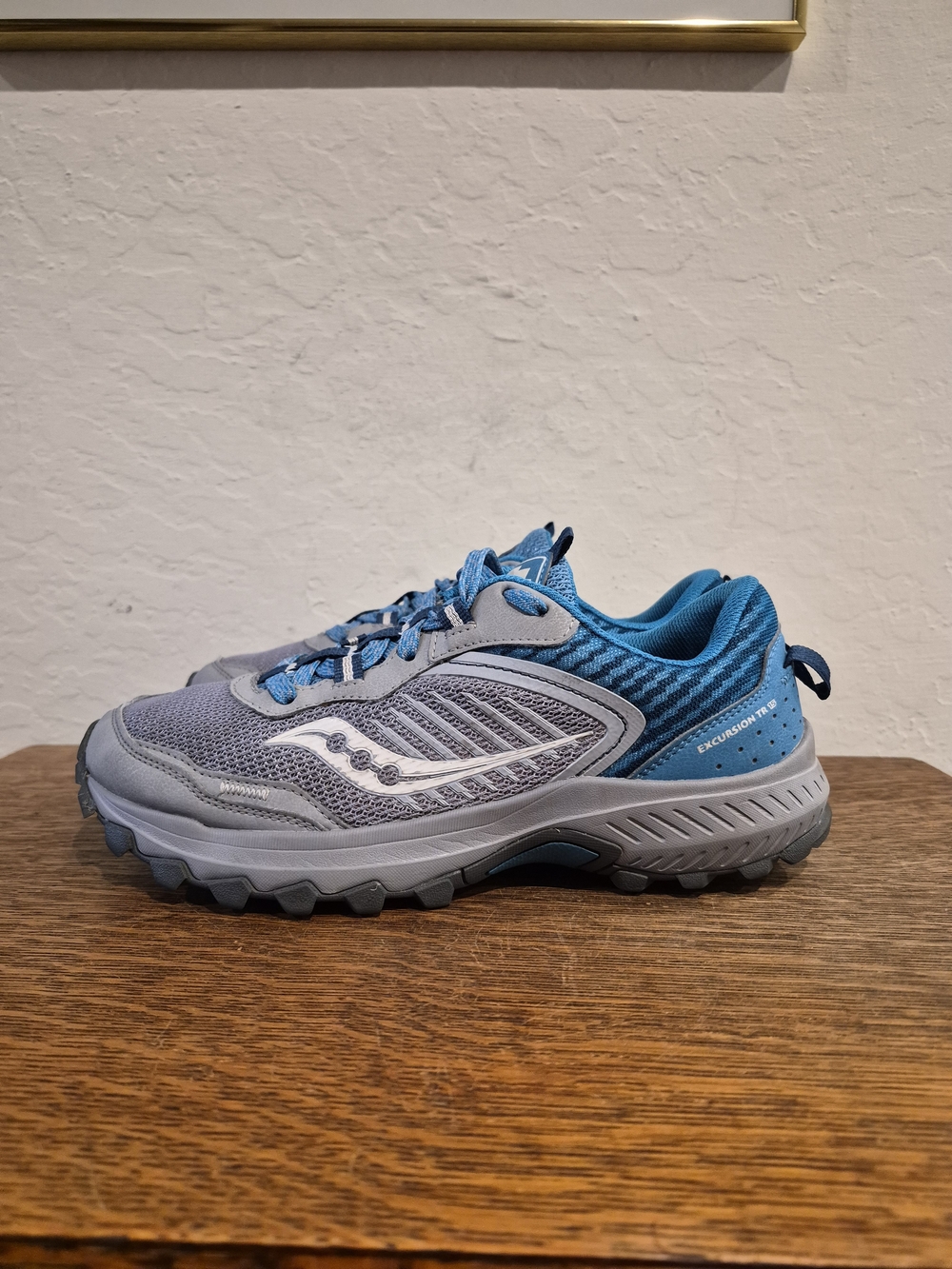 Saucony Excursion TR15 Trail Running Shoes
Women's Size US 8 W